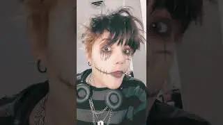 Fully aware this sucks lol #emo #goth #punk #altfashion #emofashion #altmakeup #emoboy #artist #alt