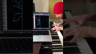 Drawing a Space Shuttle With a Piano (Live MIDI Art)
