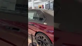 New BMW 2 Tone Paint + Pinstripes DISASTER !