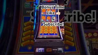 $10 Bet Bonus on Quick Hit Ultra Pays!!   #casino #slot #jackpot #gambling