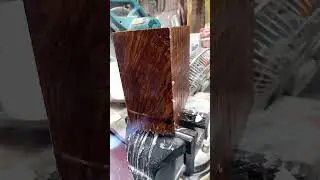 Melting the wax to get a better look at the grain (olive wood)