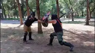 Entrenamiento de #softcombat vikingo de velocidad. #jarl Rod VS Alfonso Oso de #ormbitur