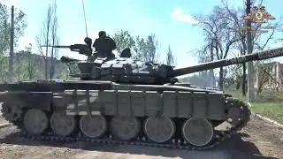 Tank maneuvering 180&ordm;. #Ukraine #azovstal
