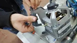 فك وتركيب الشربون لموتور الغساله الاوتوماتيكInstalling loosening drinkers the automatic washer motor