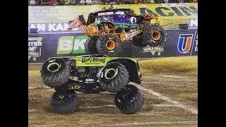 Best of Racing, Team Grave Digger vs Gas Monkey @ MJWF 17 Las Vegas, NV