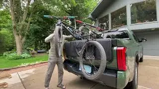 Protect Your Ride with the Himal Outdoors Tailgate Pad for MTB &ndash; Ultimate Tailgate Protection!