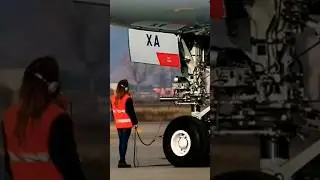 Why Do Airplane Tires Not Explode When Landing? #science #travelvlogmoney #technology