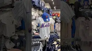 Grand Slam New York: el mejor lugar para comprar souvenirs en el coraz&oacute;n de Times Square.
