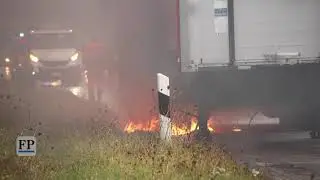 LKW-Anh&auml;nger brennt auf A 72 bei Stollberg