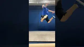 Практикуюсь в Москве брейк данс #брейкданс #breakdancenow #bboy #powermove