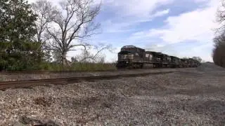 NS 8351 leads NS 994 at Long