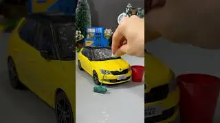 Skoda Fabia Diecast Model Car Cleaning Window  #car #automobile #diecast