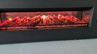 Installazione camino elettrico olografico in 4k. 
