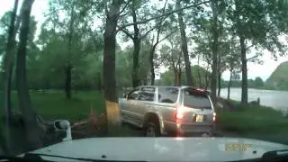 Mitsubishi Challenger & Toyota Hilux Surf
