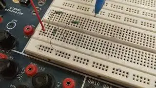 Kirchhoff's Current Law Demonstration on Trainer Kit
