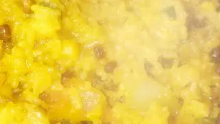 त्योहारों पर बनने वाले प्रसाद का मजा ही अलग होता है 🙏😊🤤😋