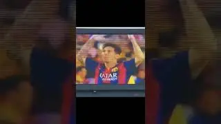 Barca fan started crying after watching Messi on the screen  💔😔 #footballshorts #shorts
