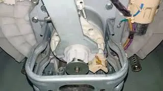 Máy giặt Toshiba vắt yếu chậm kêu cọc cạch, lỗi kêu tít tít.