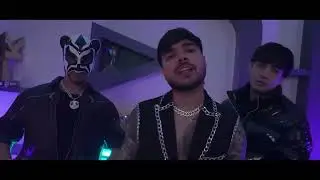 Reaccionando a la cancion que yolo le hizo al abrahaham!!