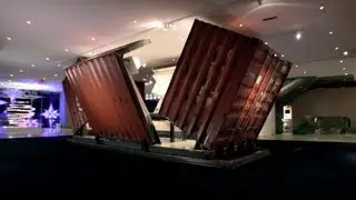 The incredible unfolding home - a film about illy's Push Button House video