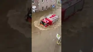 Germany: Fire brigade Vehicle submerged in flood water in #Aachen city. ... #Germany