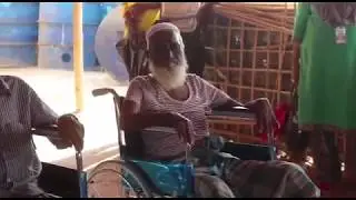 توزيع الكراسي المتحركة و حمالات المرضى بمخيمات الروهينجيا / تمويل جمعية البركة