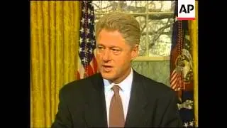 USA - Clinton defends Gore