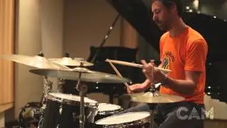 CAM Staff: Hans &Aacute;vila - Bater&iacute;a