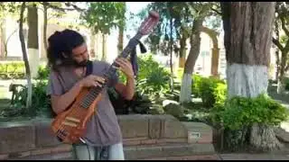 Km 11 / Version Bajo tapping