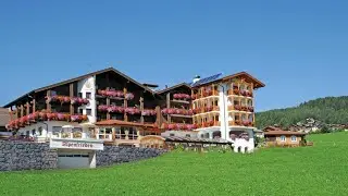 Hotel Alpenfrieden, Maranza, Italy