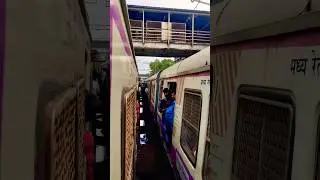 #railway 🇮🇳 Mumbai local train 🎉  #travel #shorts #train