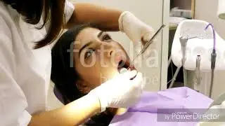Teeth scaling female patient