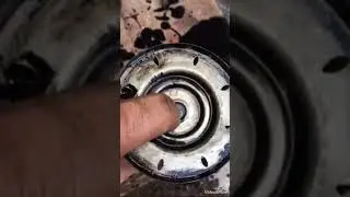 otvaram i analiziram zasto je bitan kvalitetan filter ulja....