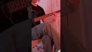Is this Paramore&rsquo;s best new riff? ⌛️🥵#shorts #guitar #paramore
