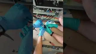 Changing ink pump on the Arizona 1360GTF