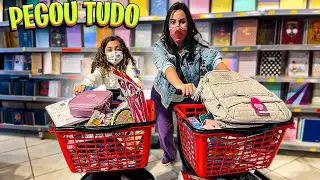 ELA LOTOU DOIS CARRINHOS DE MATERIAL ESCOLAR 2022 | PAPELARIA ART PEL