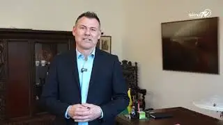 Güstrow Bürgermeister Sascha Zimmermann wünscht ein frohes Fest