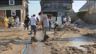 Hurricane Sandy Volunteer Stories - Traveltelevision Episode 174