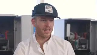 SYDNEY AIRPORT PARKING - Nathan Lost His Prius