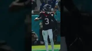CJ stroud hitting his signature dance &ldquo;the squabble&rdquo; with his teammate #viral #nfl #viralvideo