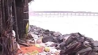 Tidal wave attack hit Beypoor coastal region