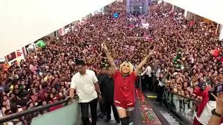 Vice Ganda at SM Pampanga (Facebook Live)