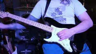 Exercise 1: Lesson 1: Left Hand with Pick Hal Leonard Guitar Method Book 1