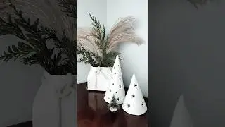DIY Christmas Tree Tealight Holder |Air Dry Clay Craft #ChristmasCrafts #AirDryClay #HolidayDecorDIY