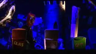 Kooman's Poppentheater speelt De Scharrelaar