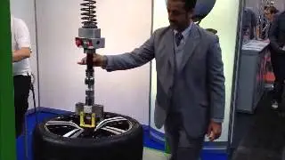 Liftronic Easy - Manipuladores El&eacute;tricos Inteligentes | Rada