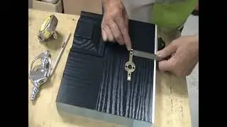 How to fit a Fab&Fix Door Knocker