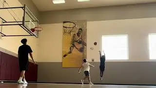 1v1 king of the court 3 dribbles vs Issac and SCLU&rsquo;s Eman