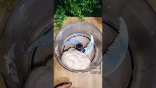 KNEAD Dough Without Messy Hand | Use Wonderchef Chopper For Kneading Dough Like Pro! #shorts