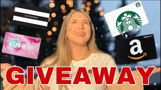 HUGE HOLIDAY GIVEAWAY!!+VLOGMAS DAY 1🎄2019!!🎉 (OPEN) INTERNATIONAL!